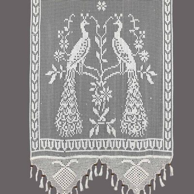 Integrerad handgjord traditionell gardin med fågelmönster