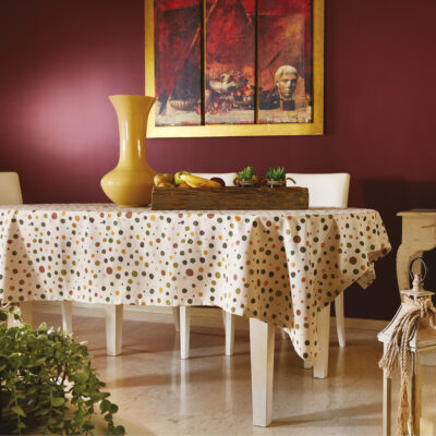 Polka Dots Figure Tablecloth in Loneta