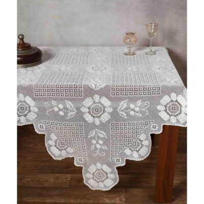 Cadre de table tricoté 140 x 140 avec fil mercerisé