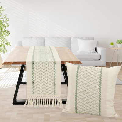 Τραβέρσα και Μαξιλαροθήκη με Κέντημα και Κρόσια σε Πράσινο Χρώμα